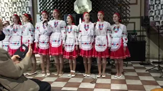 180427_ウクライナの少女「長崎の鐘」を歌う（チェルノブイリ原発事故慰霊祭に招かれて平和交流）井原東洋一