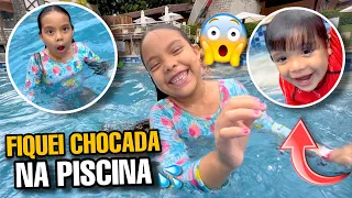 MEU IRMÃO DE 1 ANO JÁ ESTÁ MERGULHANDO NA PISCINA * não acreditei quando vi * 😱