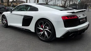 Audi R8 Quattro Coupe (2024) - Sound, Interior and Exterior in detail