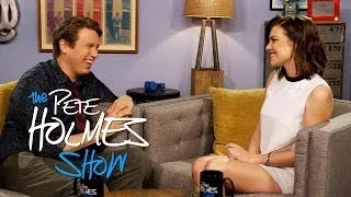 "The Walking Dead's" Lauren Cohan Tries Out Accents With Pete