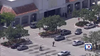 Suspect in custody after man shot multiple times at Walmart in Lauderdale Lakes