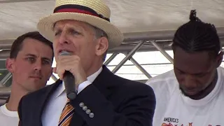 George Shea Announcing Joey Chestnut at Cincinnati Oktoberfest