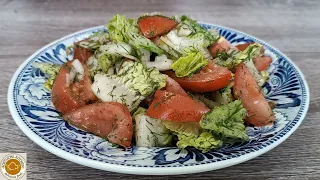 Ein sehr gesunder Salat in 5 Minuten. Einfach und köstlich!