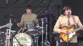 Wait by Hard Day's Night (Beatles tribute) at Abbey Road on the River 2019