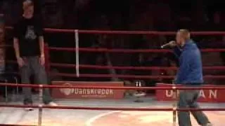 MC's fight night 2004 - Kvartfinale 3 - MikL vs. PTA