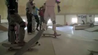 Afghanistan: Dogtown + Afghanistan = Skateistan