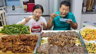 Boiled Beef Shank and Tendon (Korean Beef Suyuk) MUKBANG