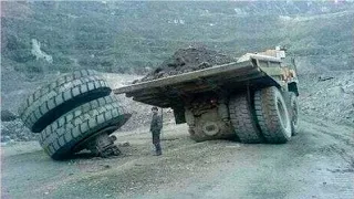 Ultimate Truck Crash compilation! Heavy mining vehicles fail compilation 2022 Best truck disaster