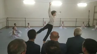 Сергей Полунин - Щелкунчик - танец Феи Драже - мастер-класс