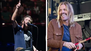 Pearl Jam's Eddie Vedder Pays Tribute To Taylor Hawkins (May 2022)