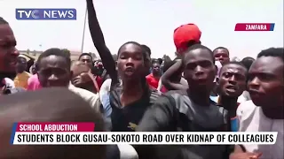 Students Block Gusau Sokoto Road Over Kidnap of Students in Zamfara State