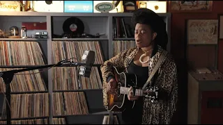 Amythyst Kiah - Firewater (Live At Earnest Tube)