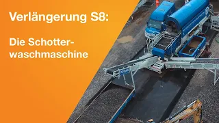 Verlängerung S8 | Diese Riesenmaschine sorgt für sauberen Schotter