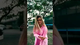 Tik Tok de Isabella tena