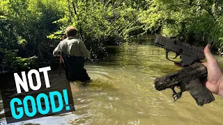 Crime Mystery found by River Treasure hunters following 117 year old Map! Antique Bottle Search!