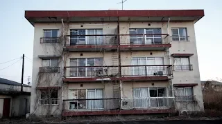 Abandoned Apartment in Fukushima, Japan (NUCLEAR ZONE!) Urban Exploration