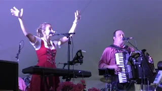 Mollie B and SqueezeBox - Flieger Lied - Bavarian Festival, Frankenmuth, MI 2017 6 10