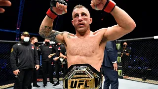 Crowning Moment: Alexander Volkanovski Overcomes Max Holloway to Claim Featherweight Title 👑