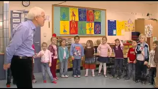 Total Physical Response (TPR) - Teacher Training film no. 8