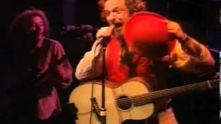 Jethro Tull - Guitar solo / Wind-Up / Locomotive Breath (live in London 1977)