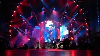 Comfortably Numb- Zac Brown Band with John Mayer (Part 1)