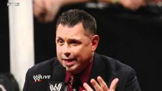 Raw: Michael Cole apologizes to the WWE Universe