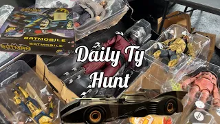 Crazy Flea Market/Antique store finds ; Toys retro games and more (daily toy hunt)