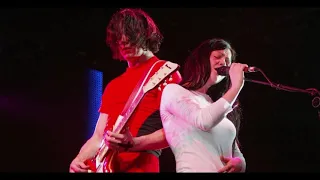 The White Stripes 8D AUDIO - Seven Nation Army