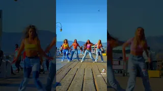 @torinishino and friends dancing on Santa Monica Pier | “You’re a Jerk” Newboyz #shuffle #jerk