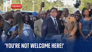 Jacksonville: Governor Ron DeSantis booed at vigil for victims of Florida shooting
