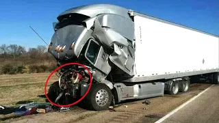 AMAZING IDIOTS VS TRUCKS 2022 ! Truck Crash Compilation | DANGEROUS MOMENTS OF THE YEAR COPILATION