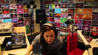 Lady Waks In Da Mix #355 (25-11-2015)