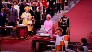 "God save the Queen"- Queen Elizabeth II's Silver Jubilee service (1977) at St.Paul's Cathedral
