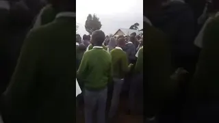 SAMOEI BOYS (The Great) HIGH SCHOOL CELEBRATEs AFTER THE RELEASE OF KCSE RESULTS.