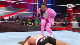 Seth Rollins ataca brutalmente a Riddle camino a Money In The Bank - WWE Raw 20/06/2022 (En Español)