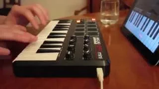 Beat Making #1 - iPad GarageBand & Akai MPK Mini