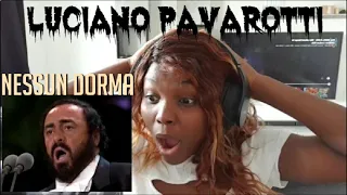 First Time listening to Luciano Pavarotti "Nessun dorma"