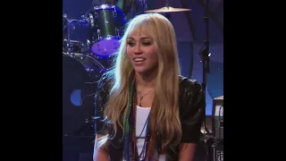Miley Tells The World She’s Hannah Montana