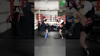 Muay Thai Kicks - Faking to Push Kick or Teep with Nathan Foster