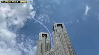 The Blue Impulse, Japan's aerobatics team, skywrite Olympic rings over the Tokyo #Tokyo2020 #shorts