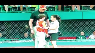 Texas Catcher Ford Hill gets struck in the Face - 2022 LLWS - Texas vs Pennsylvania !!!