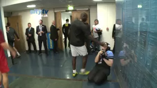 FUNNY Mario Balotelli v City Photographer