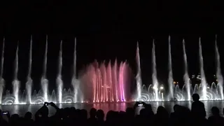 Поющие фонтаны Дубай Молл Бесподобное зрелище (архив 2012) Dubai Fountain Show