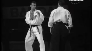 Aikido vs Karate Demonstration