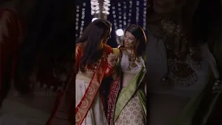 tu haath me haath jo de gaya 🥺 #divyadrishti sisters vm ❤️