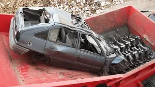 Extreme Dangerous Car Crusher Machine in Action, Crush Everything & Car Shredder Modern Technology