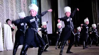2014 Буряты отлично танцуют лезгинку) театр "Байкал" и школа танцев театра "Байкал"