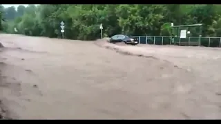 Потоп в Чехии 19 07   Сильный дождь торнадо Катаклизмы