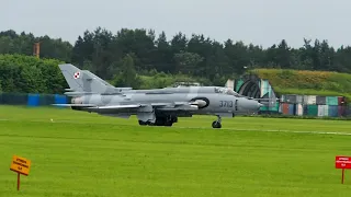 Su-22 POKAZ DYNAMICZNY - PIKNIK LOTNICZY ŚWIDWIN 2017