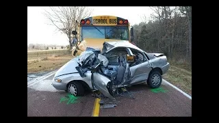 Car crash TRUCK CRASH COMPILATION #2 | SEMI TRUCKS DRIVING FAILS and ACCIDENTS